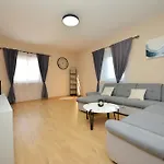 Didova Kuca דירה *